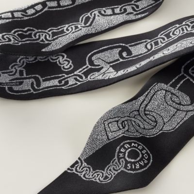 女性用シルクのセレクション | Hermès - エルメス-公式サイト